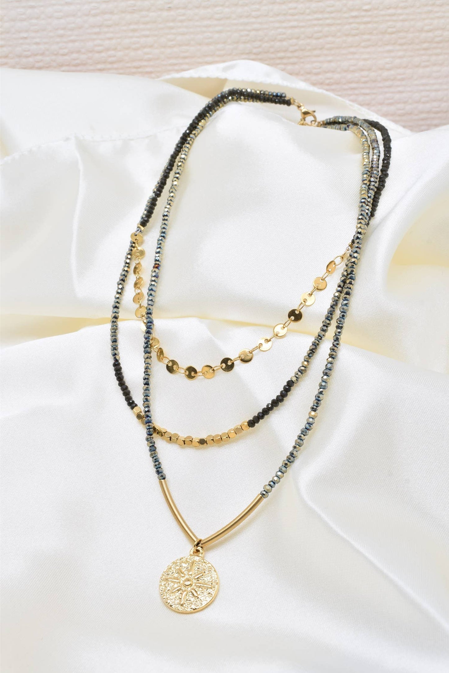 Three row steel necklace with crystals - -