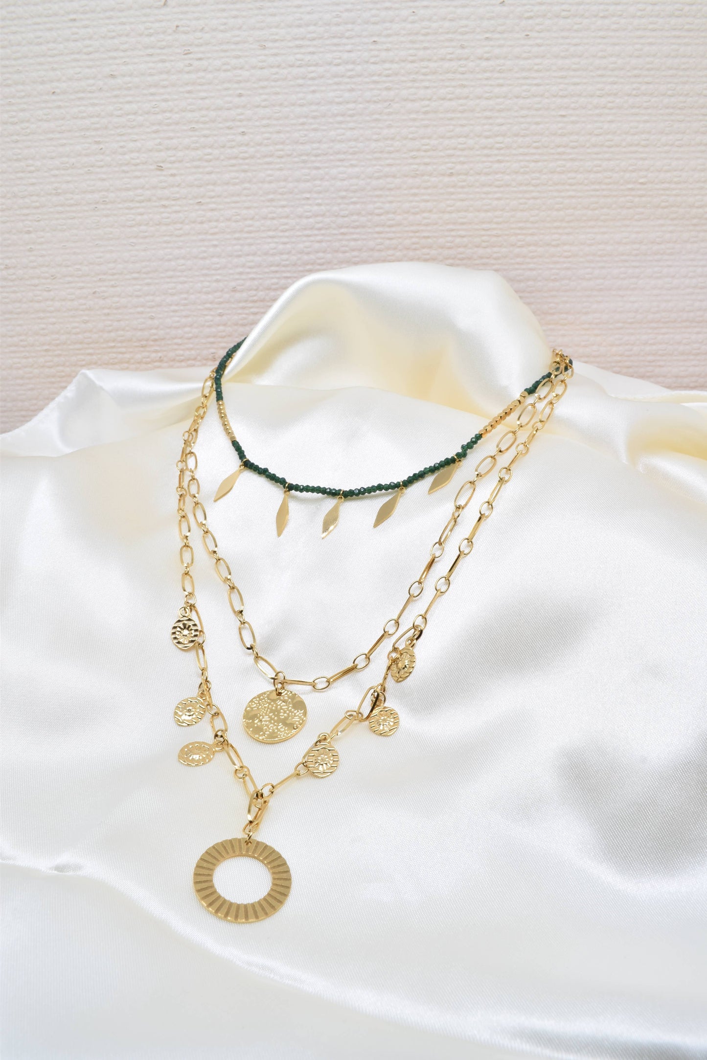 Three row gold steel necklace with crystals -