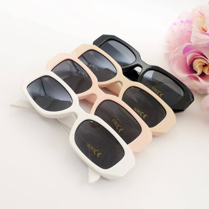 EMILIA - MAXI Sunglasses with Geometric Effects UV400 with case