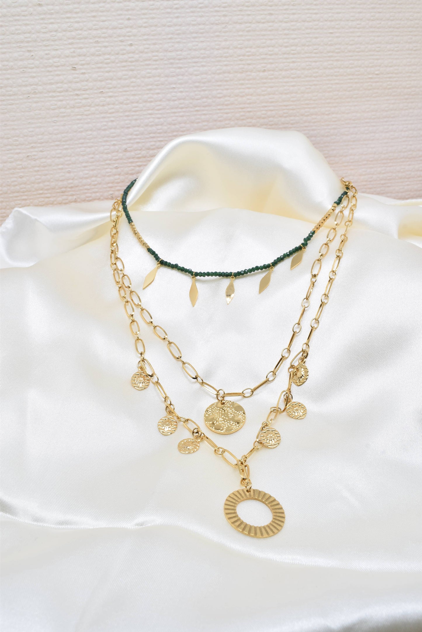 Three row gold steel necklace with crystals -