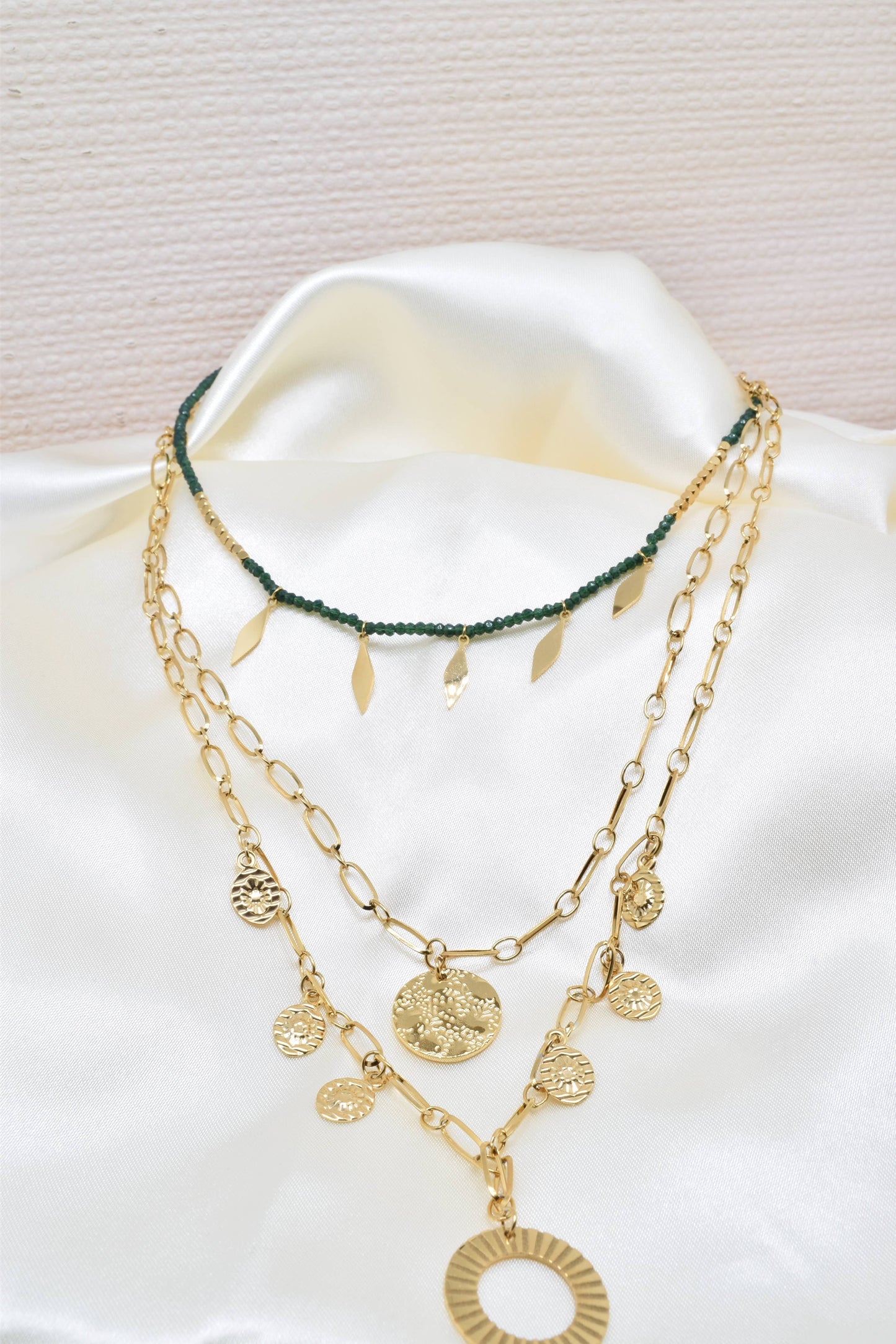 Three row gold steel necklace with crystals -