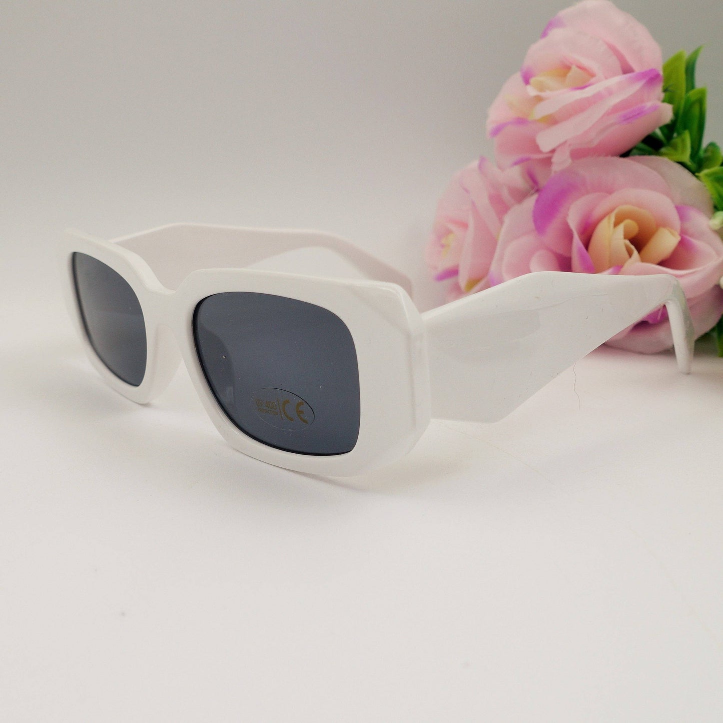 EMILIA - MAXI Sunglasses with Geometric Effects UV400 with case
